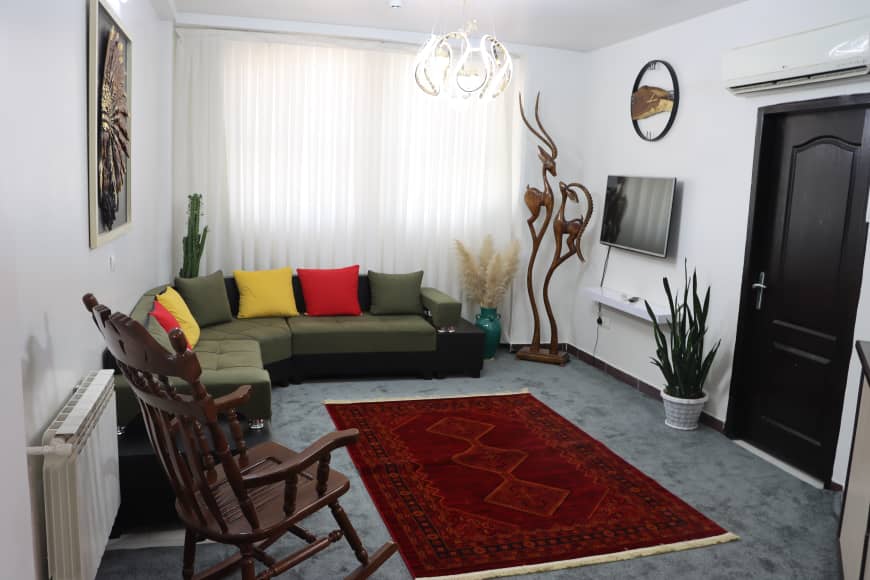 نمای کلی سالن