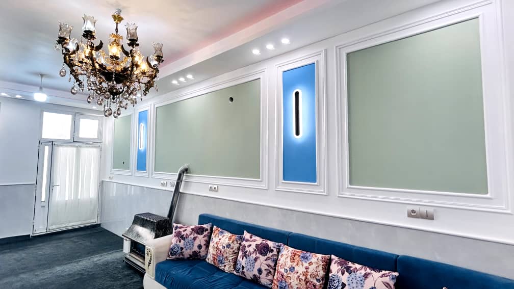 نمای ورودی سالن