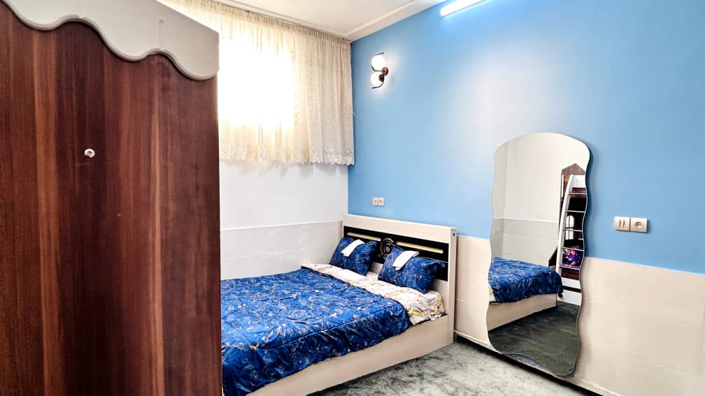 تخت دبل راحت